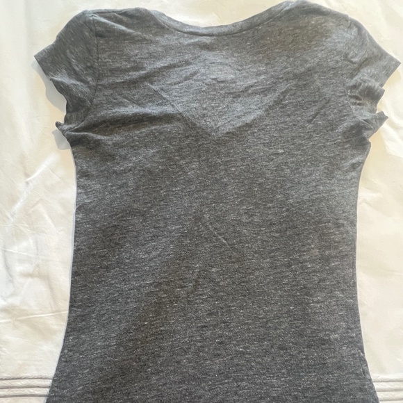 KC CHIEFS Gray Short Sleeve T-Shirt! Size Med(fits Small) - Picture 4 of 4